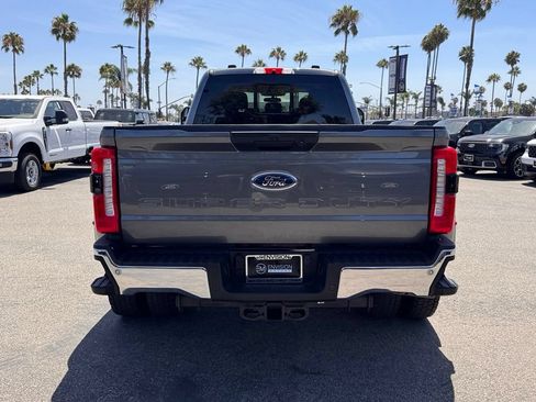 Used 2025 Ford F450 XLT w/ 360-Degree Camera Package AWD/4WD image 11