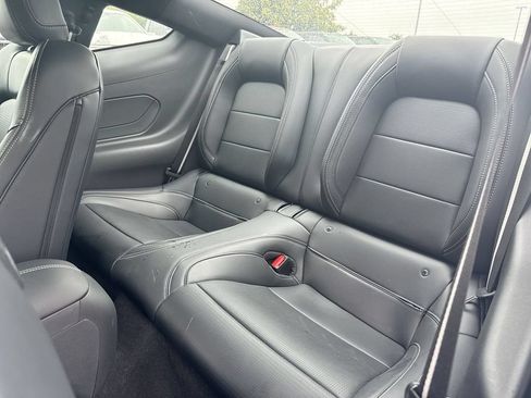 Used 2025 Ford Mustang GT Premium RWD image 23