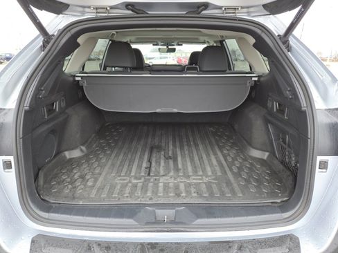 Used 2025 Subaru Outback Onyx Edition image 20