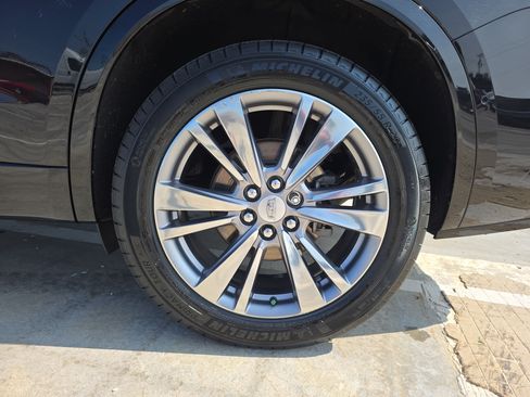 Used 2024 Cadillac XT6 Premium Luxury w/ Platinum Package FWD image 35