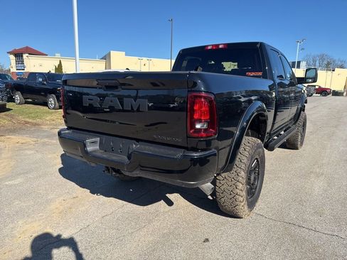 New 2025 RAM 2500 Big Horn AWD/4WD image 5