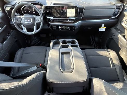 New 2026 GMC Sierra 1500 SLE w/ Preferred Package image 19