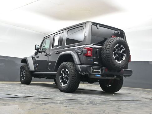 Used 2025 Jeep Wrangler Unlimited Rubicon 4xe w/ Convenience Group image 30