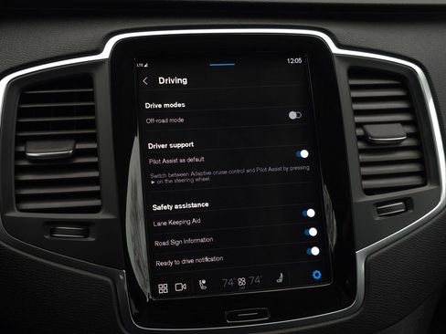 Used 2024 Volvo XC90 B5 Core w/ Climate Package image 43