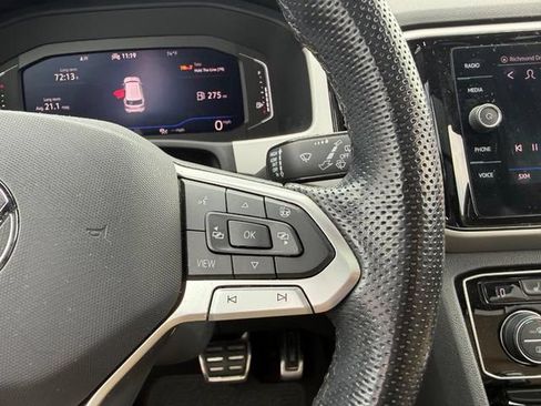 Used 2021 Volkswagen Atlas Cross Sport SEL R-Line FWD image 14
