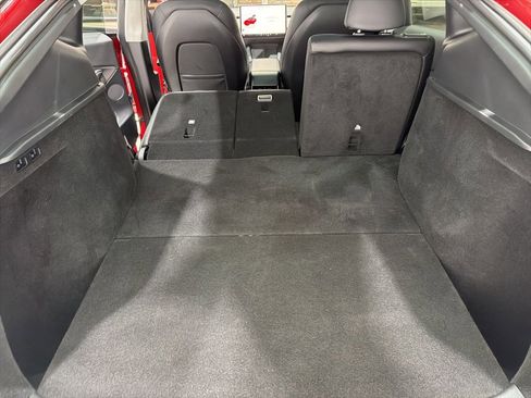 Used 2023 Tesla Model Y Long Range image 31