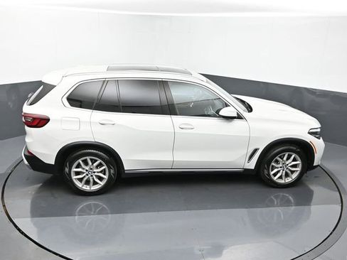 Used 2021 BMW X5 xDrive40i w/ Convenience Package image 18
