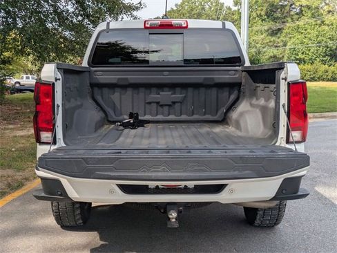 Used 2023 Chevrolet Colorado LT w/ LT Convenience Package II image 29