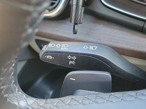 Used 2022 Audi Q5 2.0T Premium w/ Convenience Package image 33