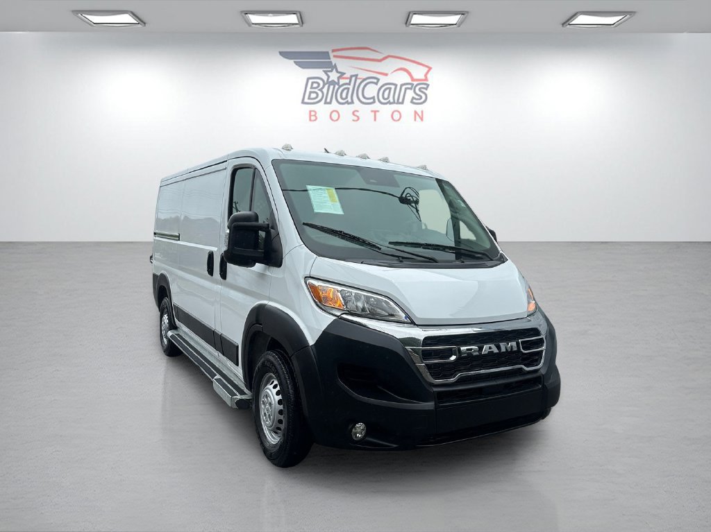 Used 2025 RAM ProMaster 2500 w/ U-Haul Equipment Group FWD image 3