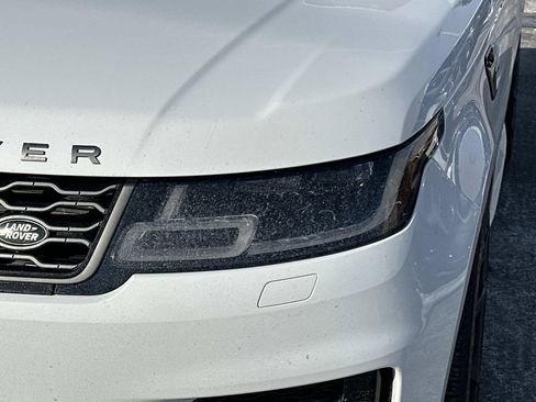 Used 2022 Land Rover Range Rover Sport HSE Dynamic image 8