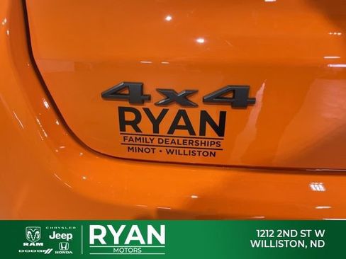 New 2026 Jeep Compass Latitude AWD/4WD image 12