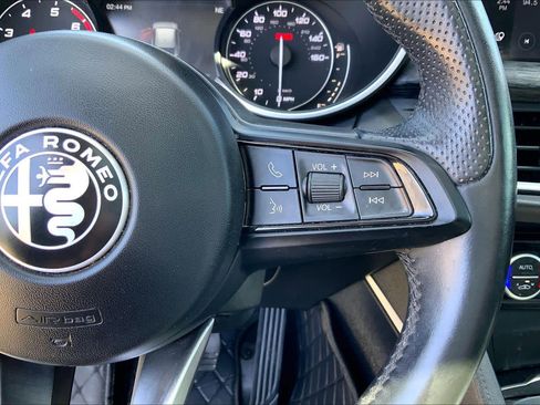 Used 2021 Alfa Romeo Stelvio Sprint w/ Nero Edizione AWD/4WD image 25