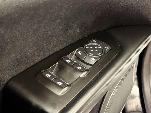 Used 2016 Lincoln MKX Reserve w/ Climate Package image 18