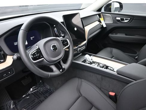 New 2026 Volvo XC60 T8 Plus w/ Climate Package AWD/4WD image 17