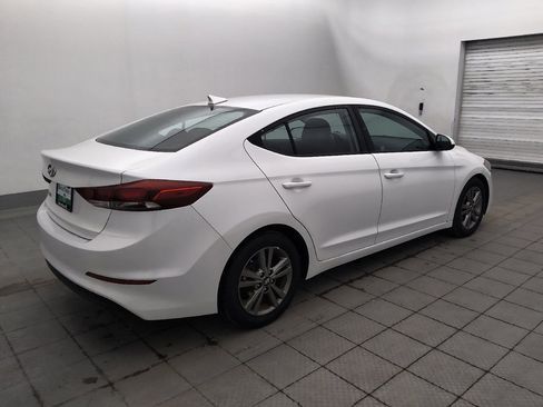 Used 2018 Hyundai Elantra SEL FWD image 10