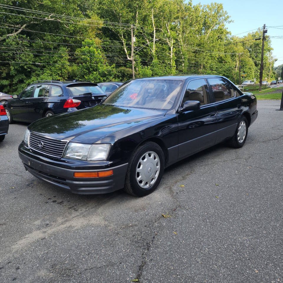 Used 1996 Lexus LS 400 RWD image 3