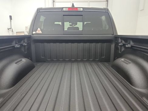 New 2026 RAM 1500 Big Horn AWD/4WD image 30