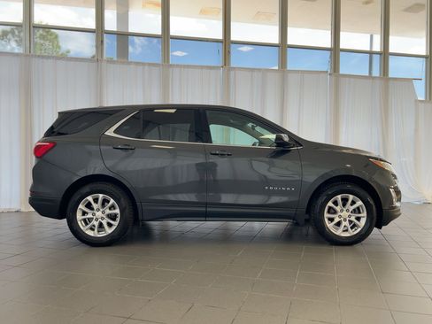 Used 2019 Chevrolet Equinox LT image 8