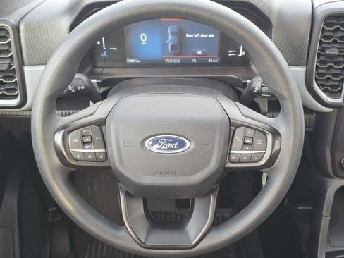 Used 2024 Ford Ranger XL image 16