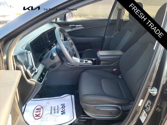 Certified 2023 Kia Sportage LX FWD image 10