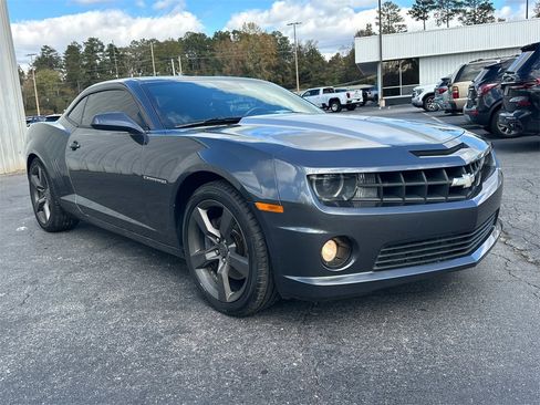 Used 2011 Chevrolet Camaro SS image 4