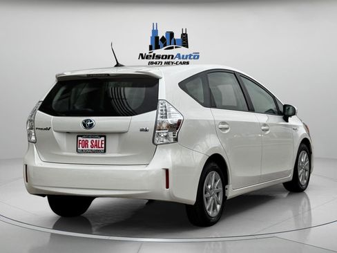 Used 2012 Toyota Prius V Three image 3