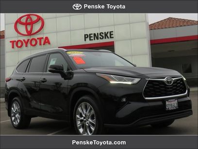 Certified 2022 Toyota Highlander Limited