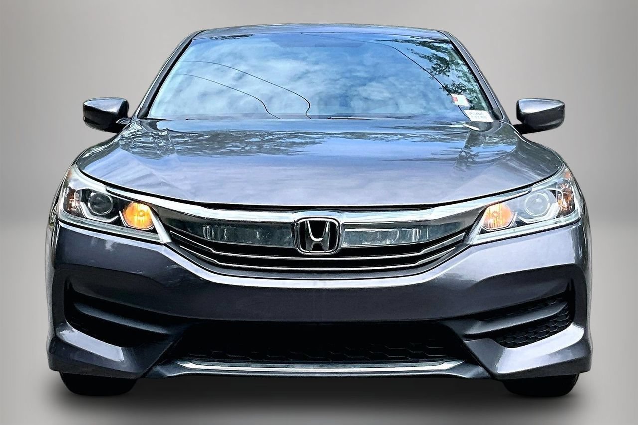 Used 2016 Honda Accord LX image 3