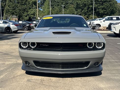 Used 2023 Dodge Challenger R/T Scat Pack RWD image 2