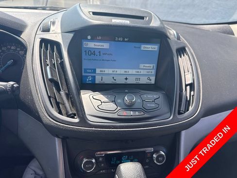 Used 2016 Ford Escape SE w/ Equipment Group 201A AWD/4WD image 9
