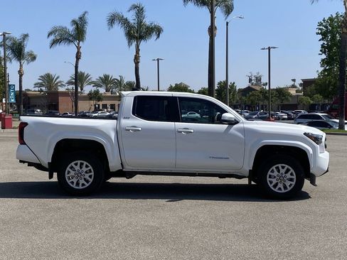 Certified 2026 Toyota Tacoma SR5 image 43