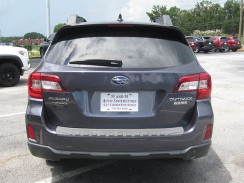 Used 2017 Subaru Outback 2.5i Limited AWD/4WD image 7