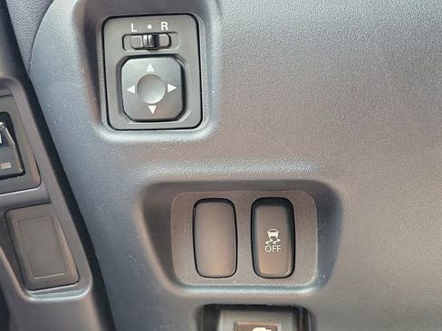 Used 2016 Mitsubishi i ES image 22