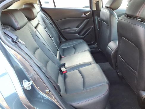 Used 2014 MAZDA MAZDA3 s Grand Touring w/ Technology Package FWD image 11