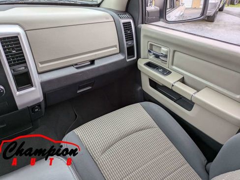 Used 2011 RAM 1500 Classic SLT AWD/4WD image 18