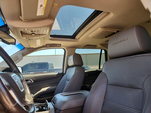 Used 2019 GMC Yukon Denali w/ Open Road Package AWD/4WD image 12