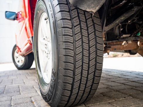 Used 2023 Ford F150 XLT image 37