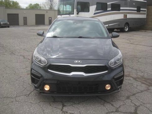 Used 2020 Kia Forte LXS FWD image 2
