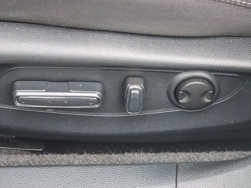 Used 2023 Honda Accord EX image 40