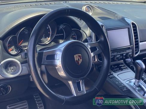 Used 2012 Porsche Cayenne Turbo AWD/4WD image 24