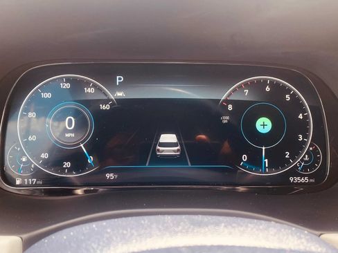 Used 2022 Hyundai Palisade Limited w/ Winter Package AWD/4WD image 8