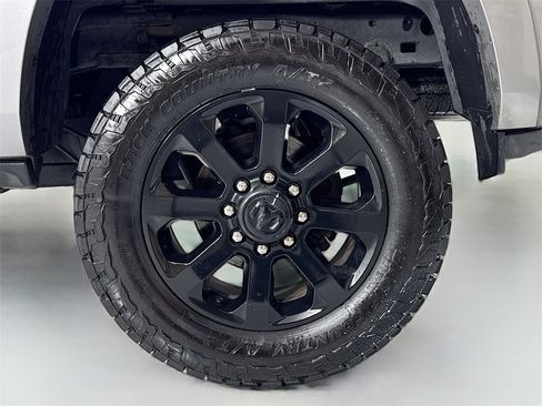 Used 2022 RAM 2500 Laramie image 12