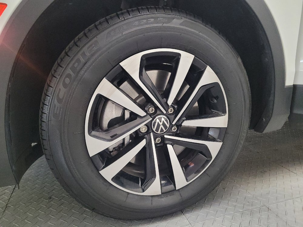 Used 2023 Volkswagen Tiguan S FWD image 31