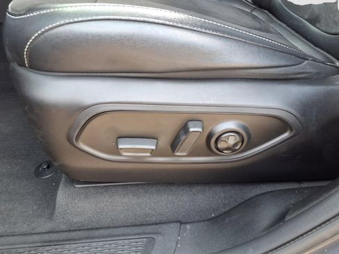Used 2023 Jeep Grand Cherokee Altitude AWD/4WD image 25