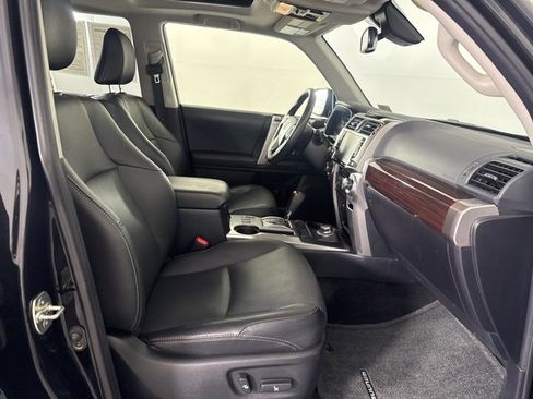Used 2022 Toyota 4Runner Limited image 15