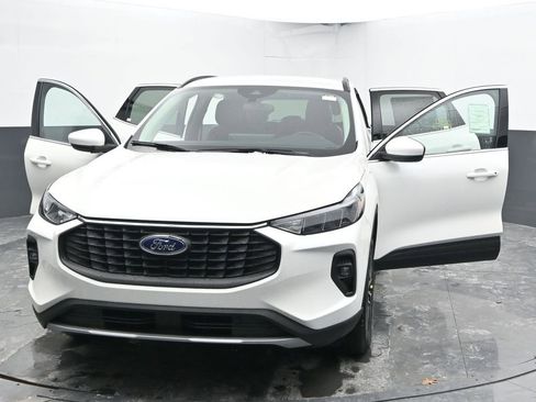 New 2026 Ford Escape SE image 52