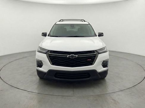 Used 2023 Chevrolet Traverse RS image 5