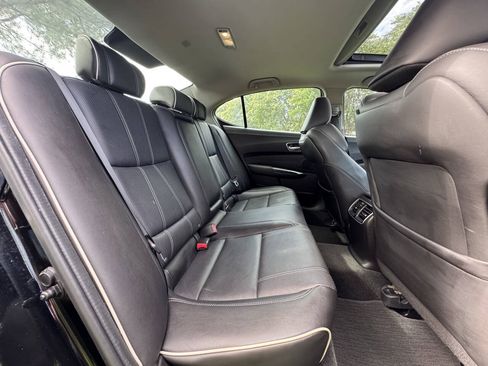 Used 2018 Acura TLX V6 w/ Technology Package FWD image 18