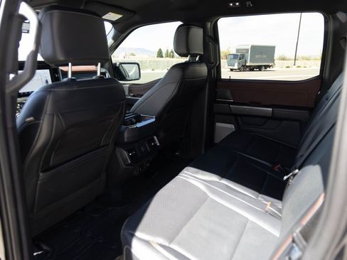 Used 2022 Ford F150 Lariat image 25